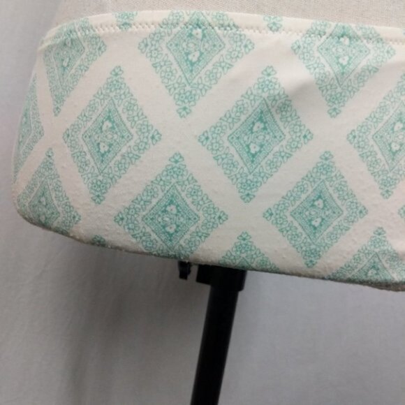 Victoria's Secret Pom Pom Tassel Bikini Set 32C L - Picture 4 of 7